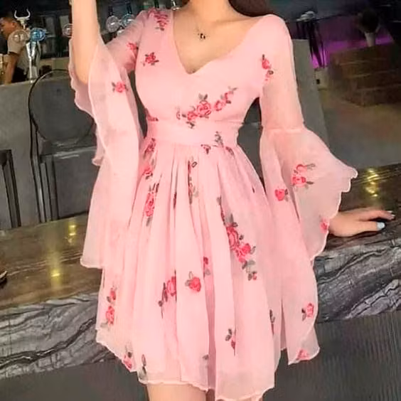 Mais de 20 vestidos para noivas que vão fazer uma cerimônia mais íntima