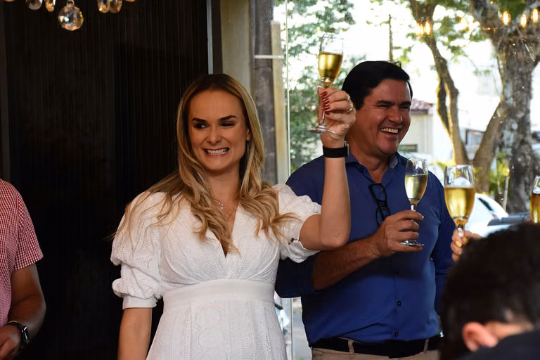 Juliana Saraiva recebe a 22ª edição da Revista Celebrar – foto 107