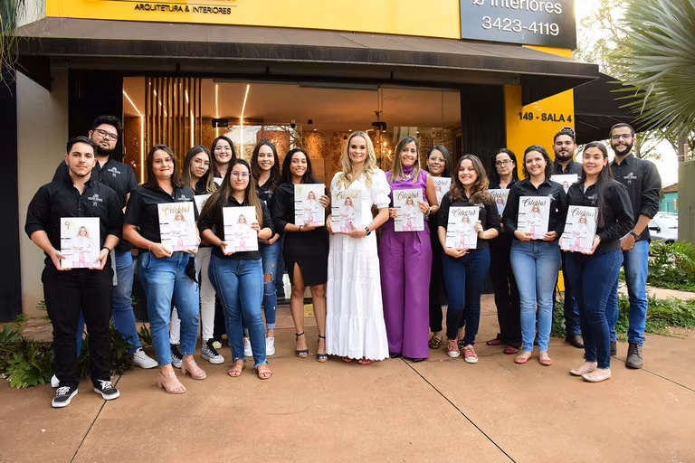 Juliana Saraiva recebe a 22ª edição da Revista Celebrar – foto 22