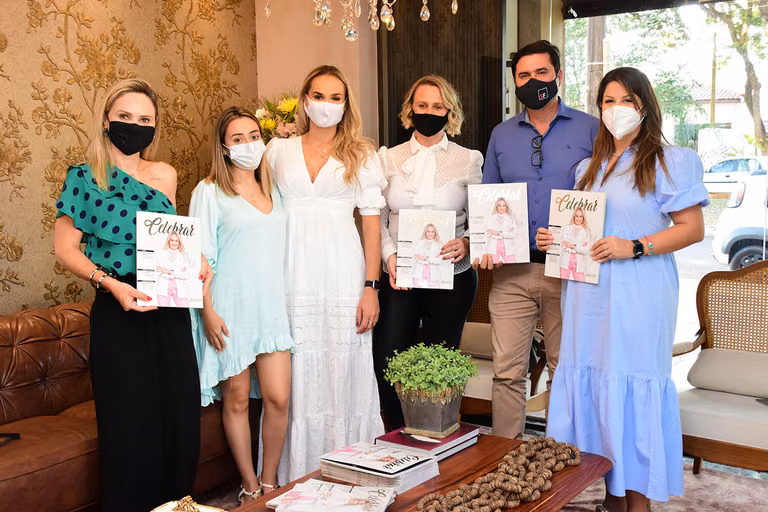 Juliana Saraiva recebe a 22ª edição da Revista Celebrar – foto 35