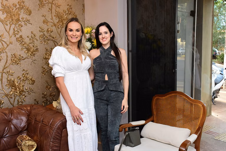 Juliana Saraiva recebe a 22ª edição da Revista Celebrar – foto 76