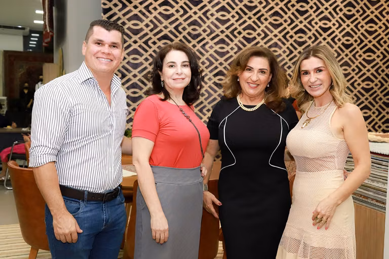 Inauguração Bazar Irã Tapetes Dourados – foto 27