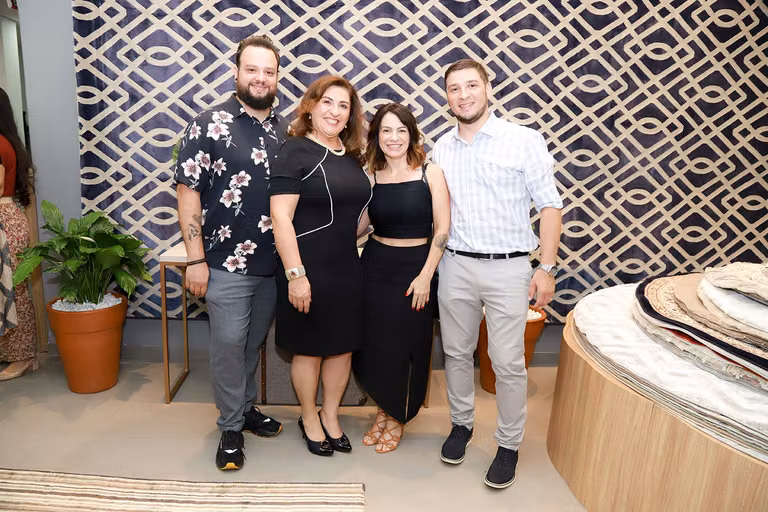 Inauguração Bazar Irã Tapetes Dourados – foto 35