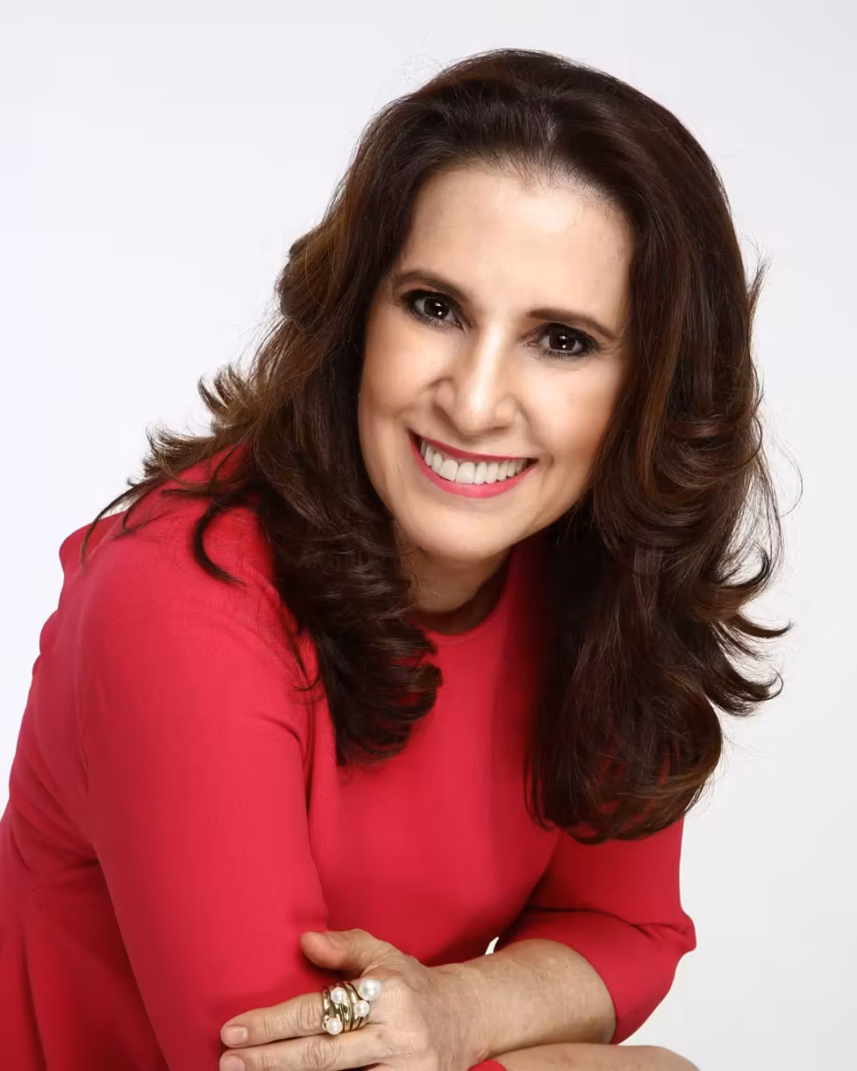 Elizabeth Salomão