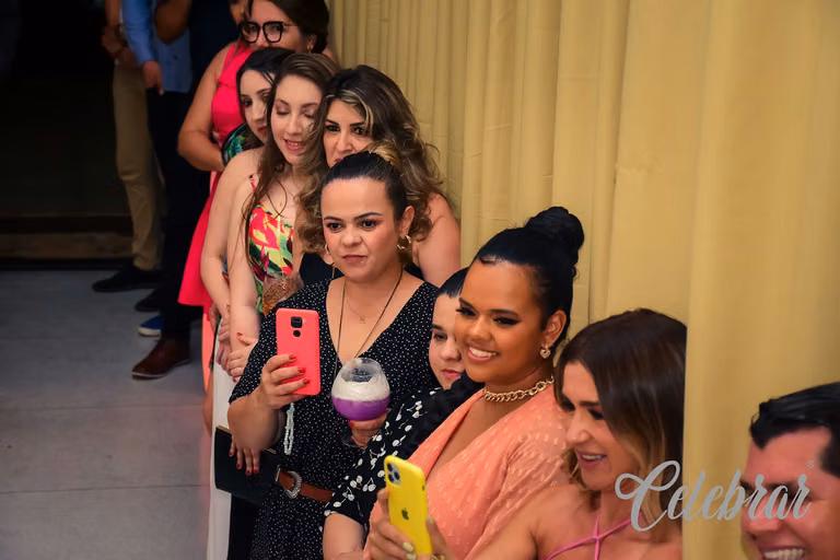 Maislaser realiza coquetel de lançamento da Revista Celebrar – foto 79