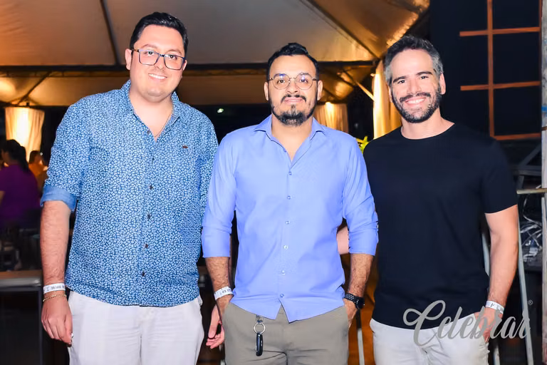 4 anos ox steakhouse – foto 16