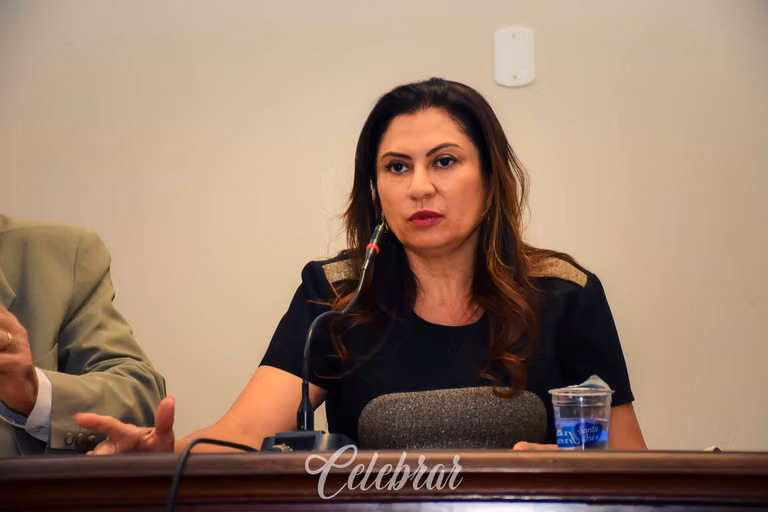 Drª Renata Flório de Oliveira Ducci assume presidência da comissão de direito tributário da 4ª Subseção da OAB Dourados/Itaporã – foto 156