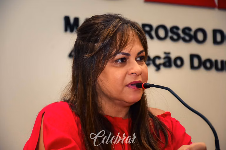 Drª Renata Flório de Oliveira Ducci assume presidência da comissão de direito tributário da 4ª Subseção da OAB Dourados/Itaporã – foto 171