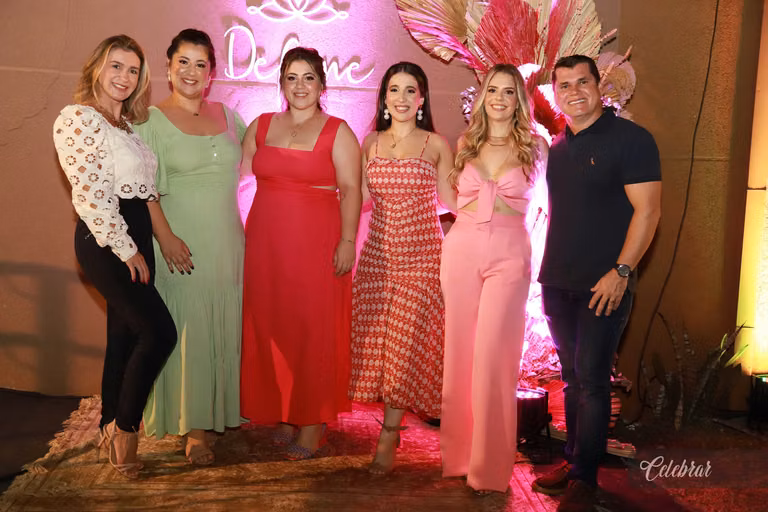 Aniversário de 1 ano da clínica define – foto 40