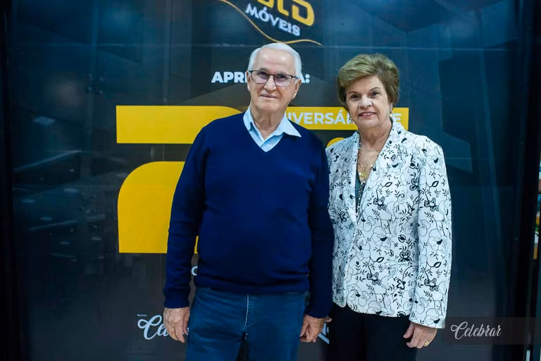 2 anos gold móveis – foto 62