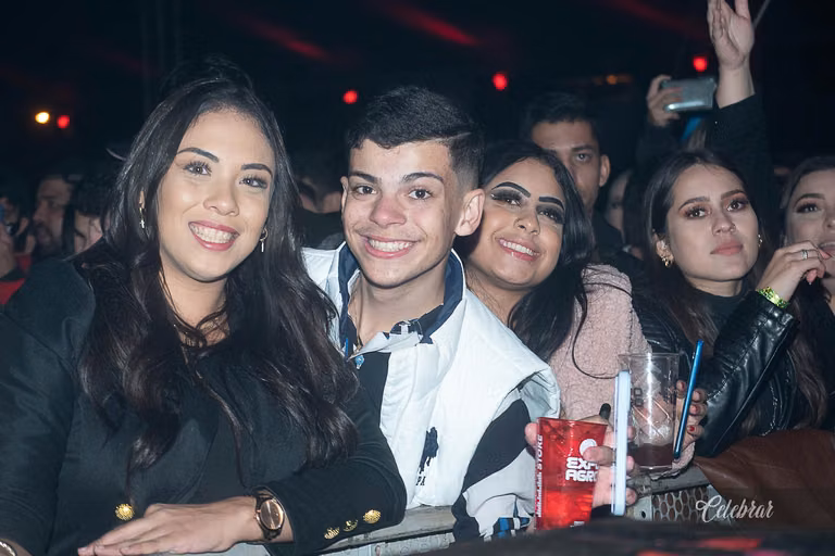 56ª EXPOAGRO - Ícaro & Gilmar e Dj Guga – foto 129