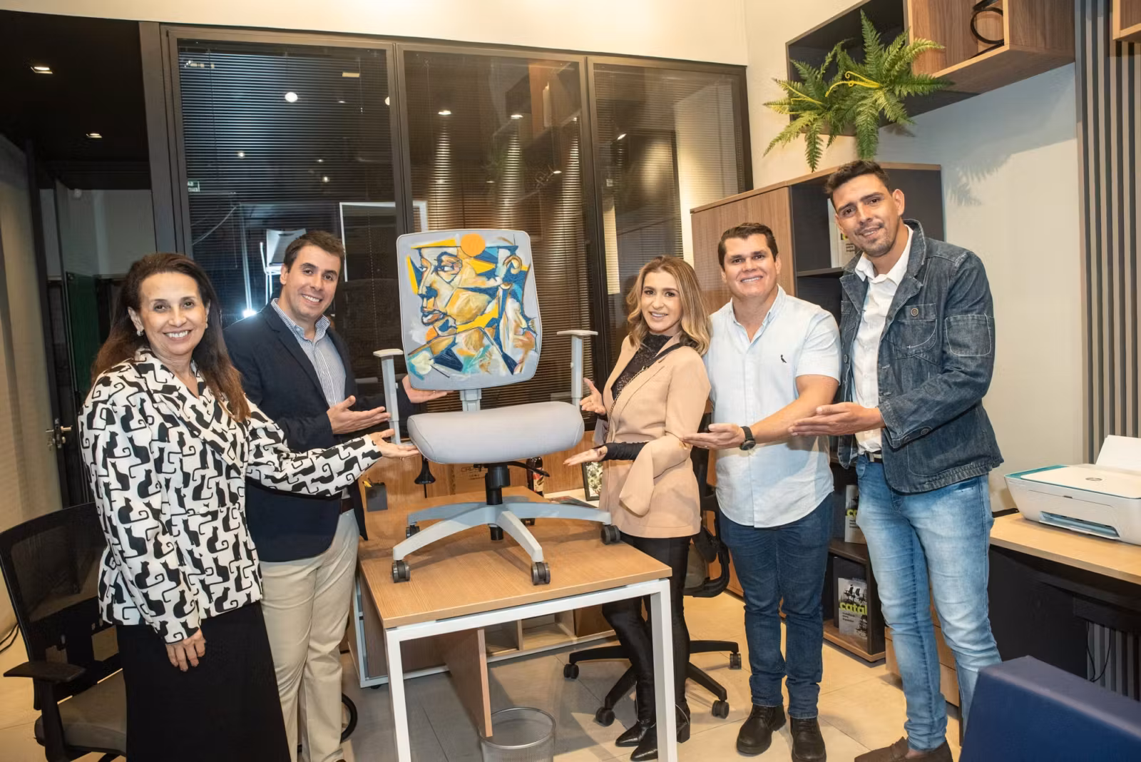 INAUGURAÇÃO Caderode Dourados