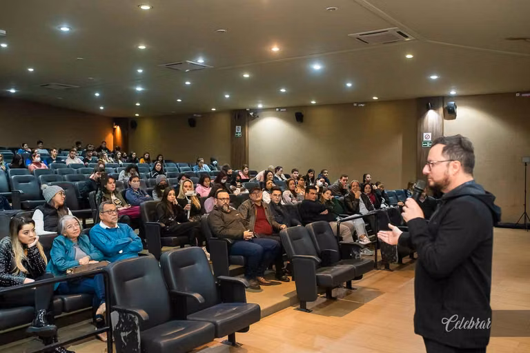 UNIGRAN DECOR -  palestra “Empreendedorismo na Arquitetura” Do arquiteto Júlio Carlos Cervo de David – foto 44