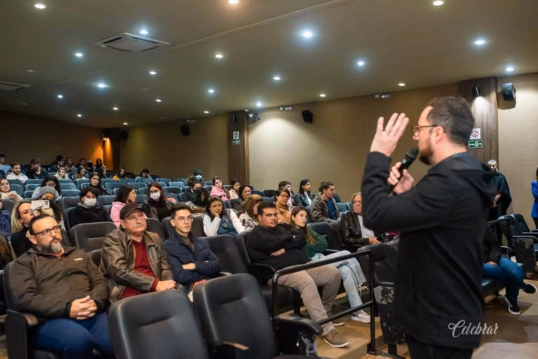 UNIGRAN DECOR -  palestra “Empreendedorismo na Arquitetura” Do arquiteto Júlio Carlos Cervo de David – foto 51