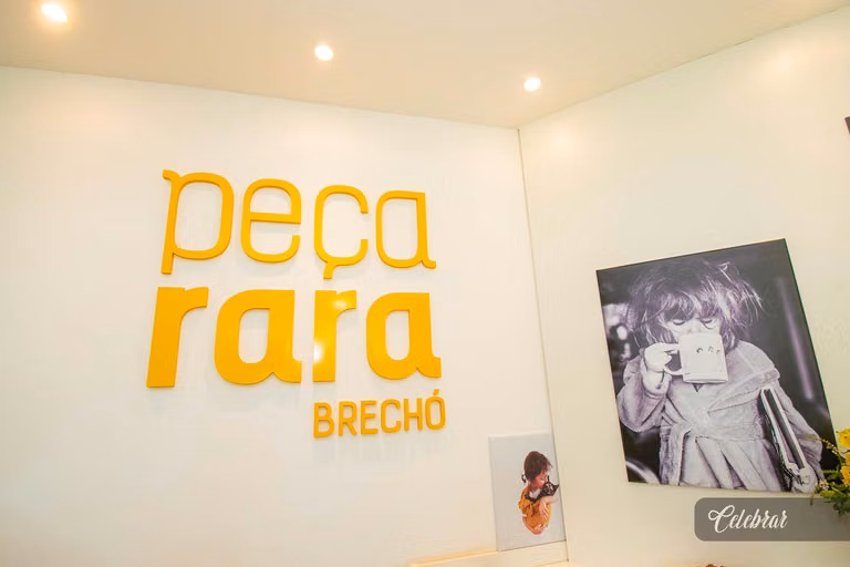 1 ano Peça Rara Brechó – foto 5