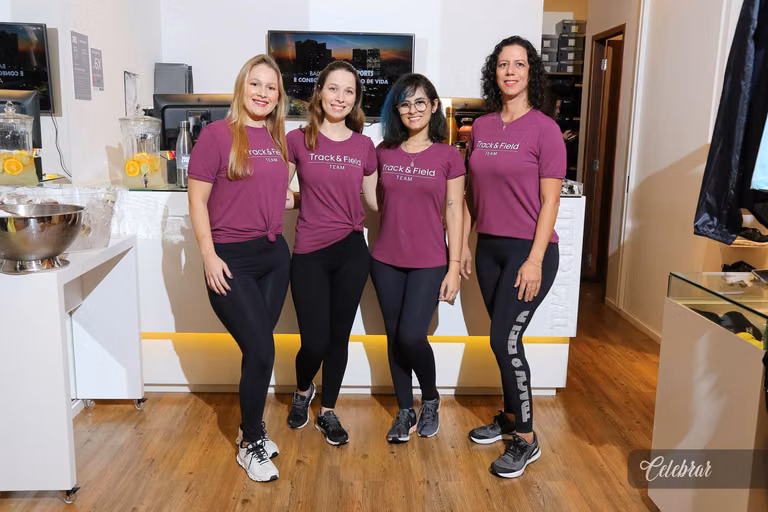 LANÇAMENTO dA coleção V23 Track&Field dourados – foto 53