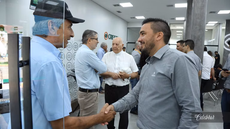 Inauguração cresol dourados – foto 104