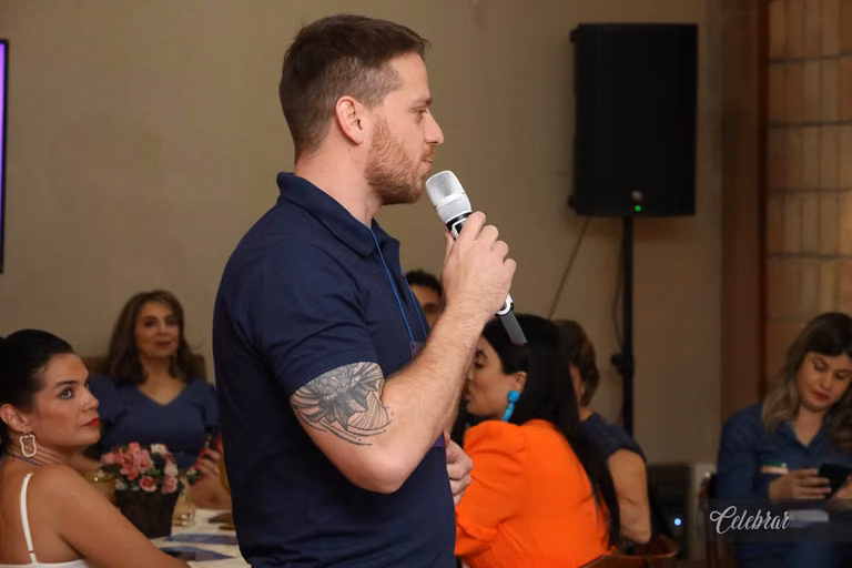 Julia cabral realiza jantar empresarial com  rodadas de negócios – foto 155