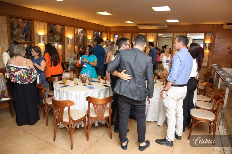 Julia cabral realiza jantar empresarial com  rodadas de negócios – foto 164