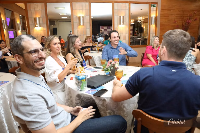 Julia cabral realiza jantar empresarial com  rodadas de negócios – foto 211