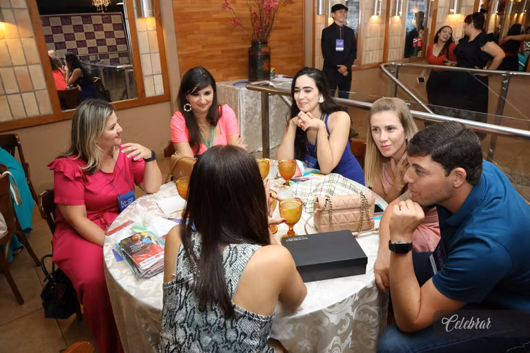 Julia cabral realiza jantar empresarial com  rodadas de negócios – foto 212