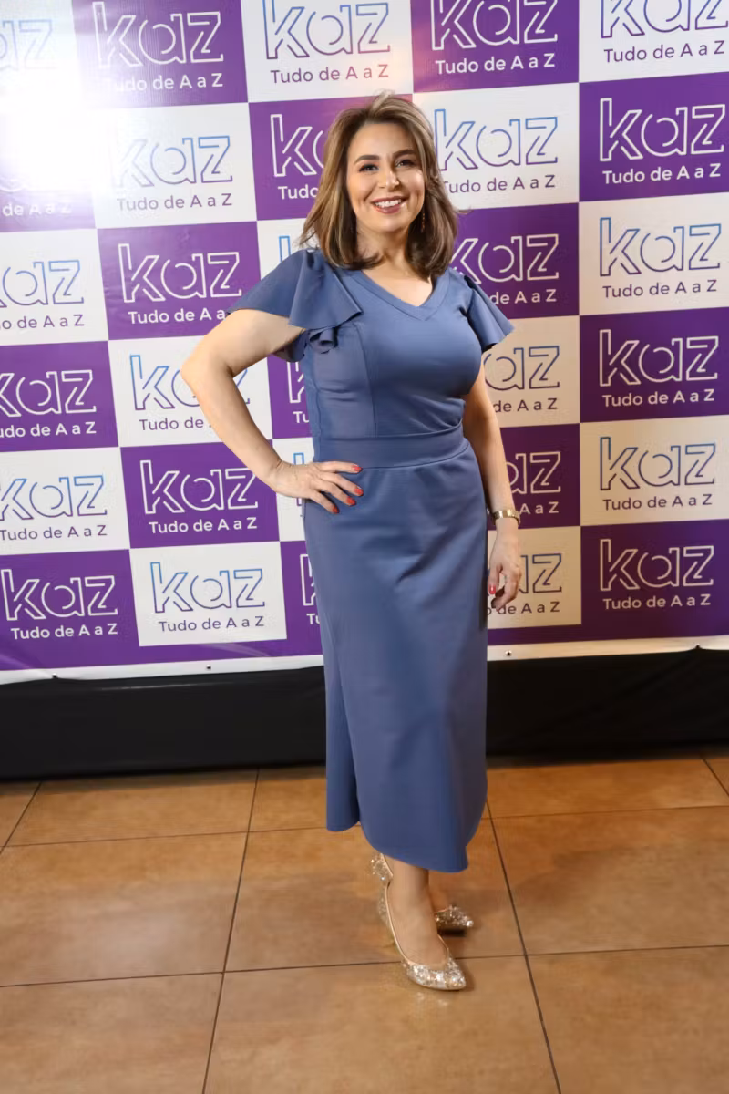 Julia cabral realiza jantar empresarial com  rodadas de negócios