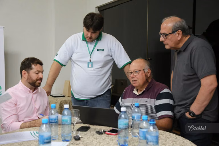 Assembleia geral ordinária unimed dourados – foto 113