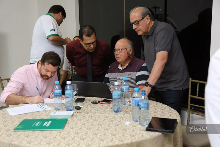 Assembleia geral ordinária unimed dourados – foto 115