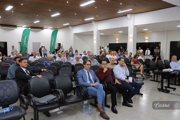 Assembleia geral ordinária unimed dourados – foto 127