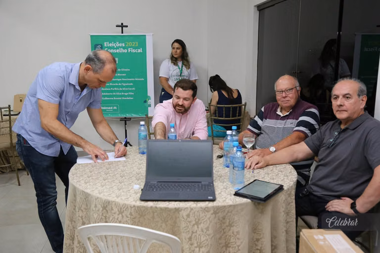Assembleia geral ordinária unimed dourados – foto 87
