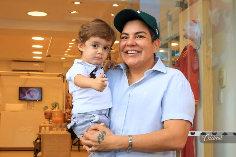 coquetel de lançamento lilica e tigor dourados – foto 20
