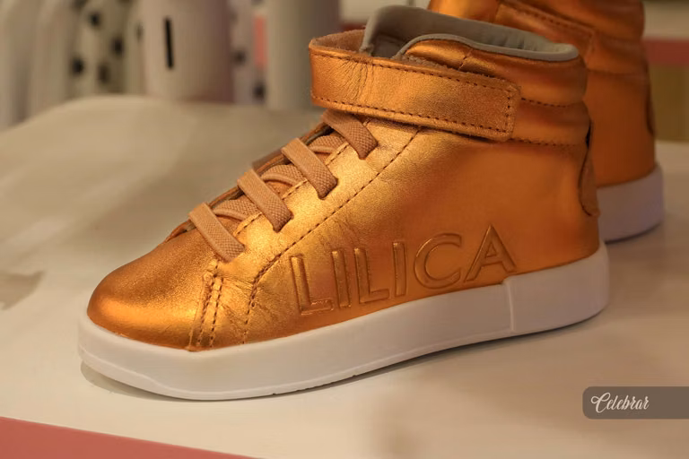 coquetel de lançamento lilica e tigor dourados – foto 40