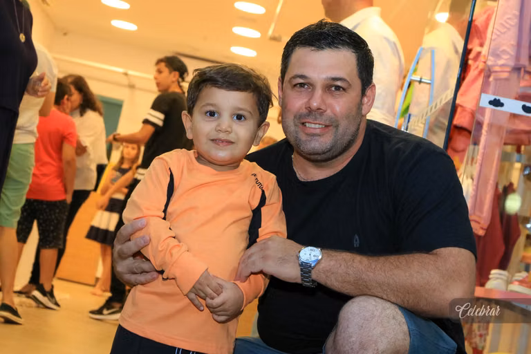 coquetel de lançamento lilica e tigor dourados – foto 54