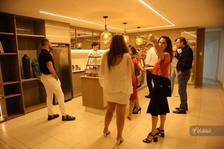 Criare dourados e bauhaus móveis promovem bate papo com arquiteto renato mendonça – foto 182