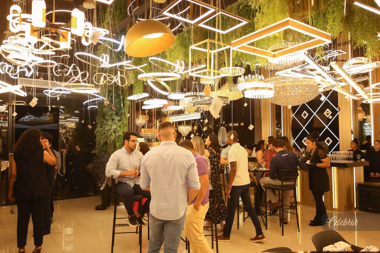 INAUGURAÇÃO CASA DO LED dourados – foto 10