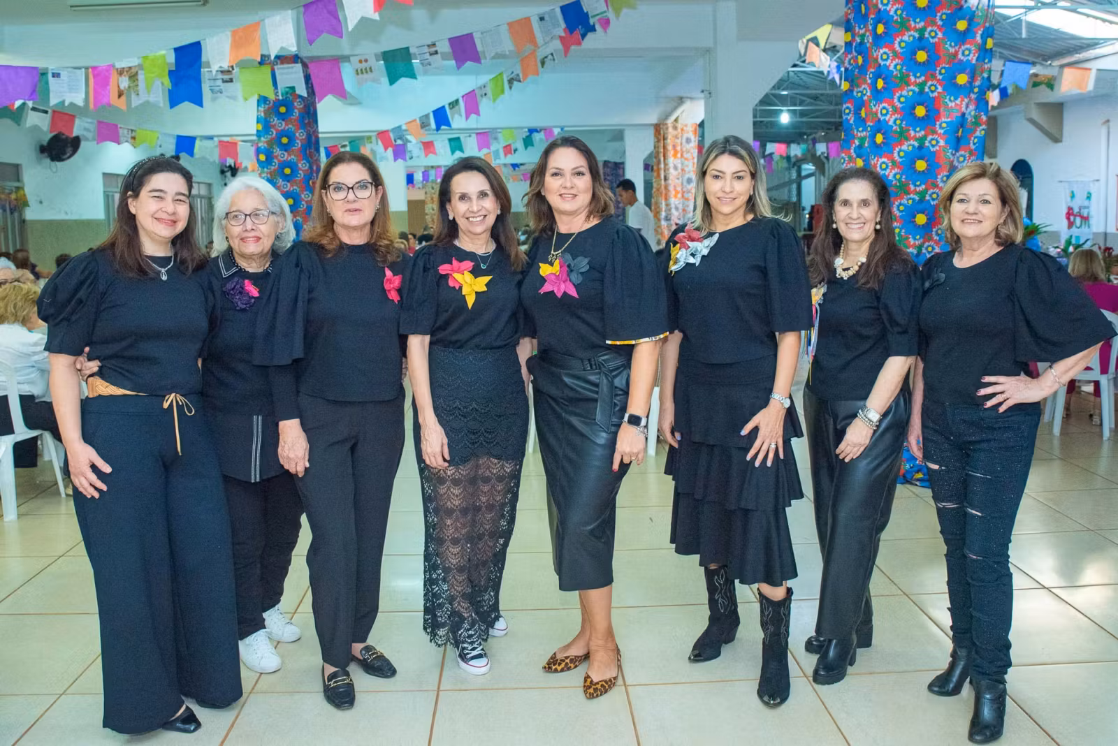 1º arraiá beneficente leilodom