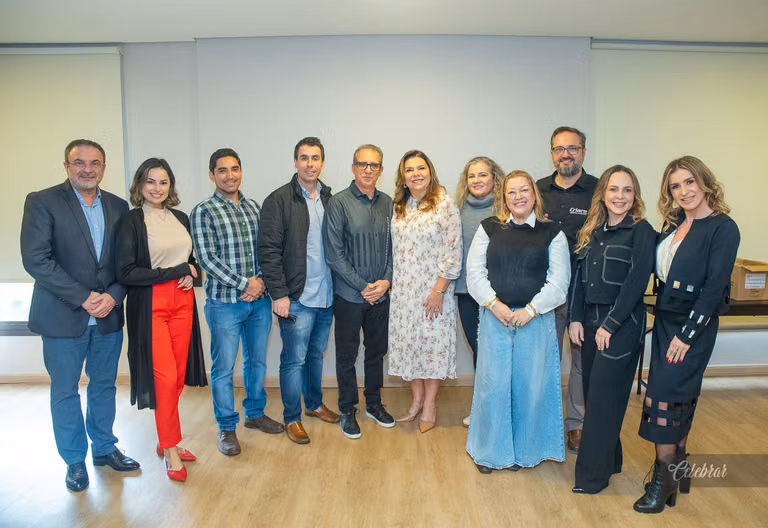 Lançamento club design - palestra com álvaro guillermo – foto 131