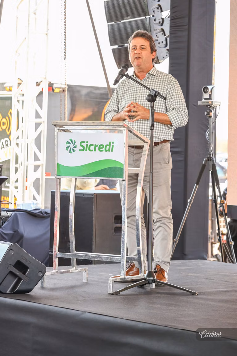Lançamento hospital de amor de dourados – foto 100