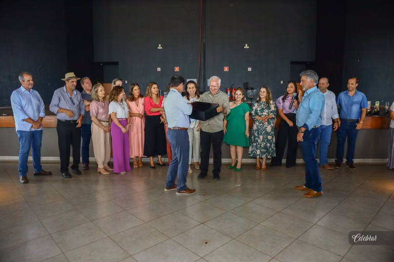 Sicredi centro-sul ms lança a pedra fundamental do hospital de amor de dourados – foto 44