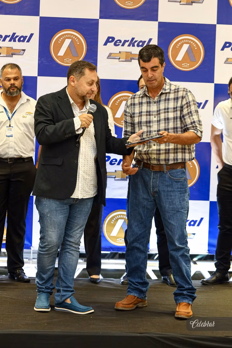 Perkal chevrolet dourados – foto 174