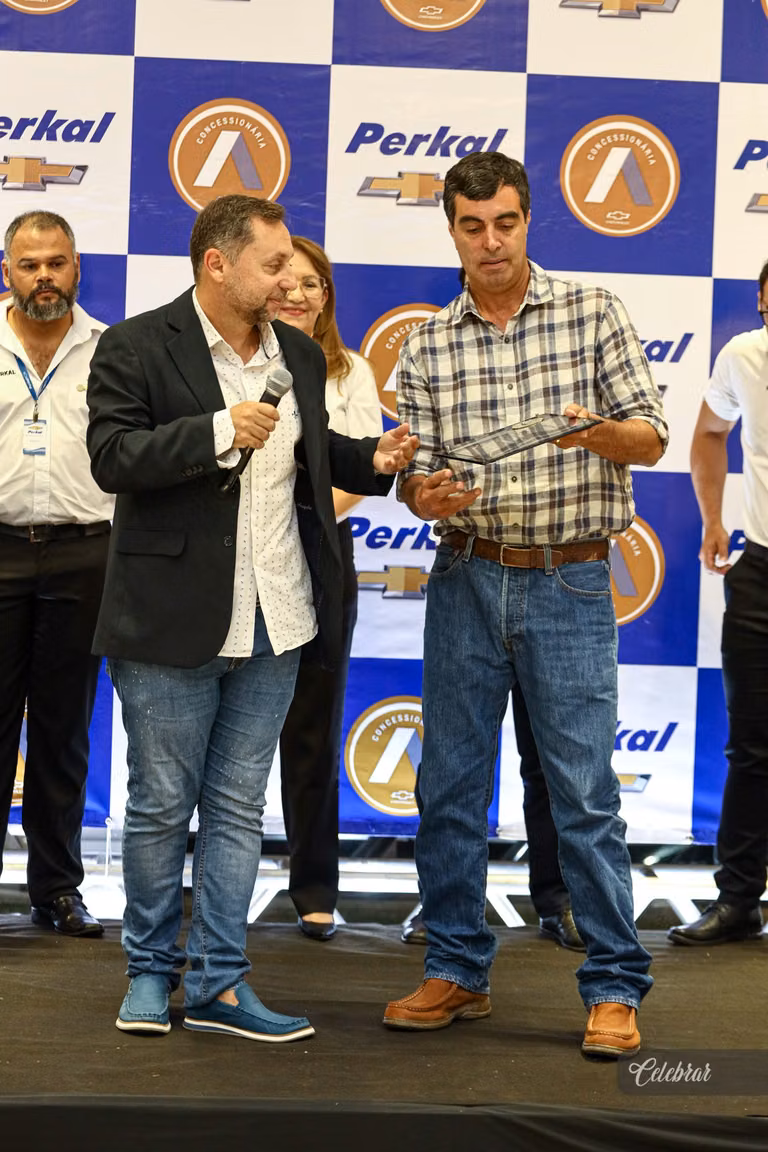 Perkal chevrolet dourados – foto 175