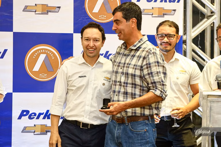 Perkal chevrolet dourados – foto 201