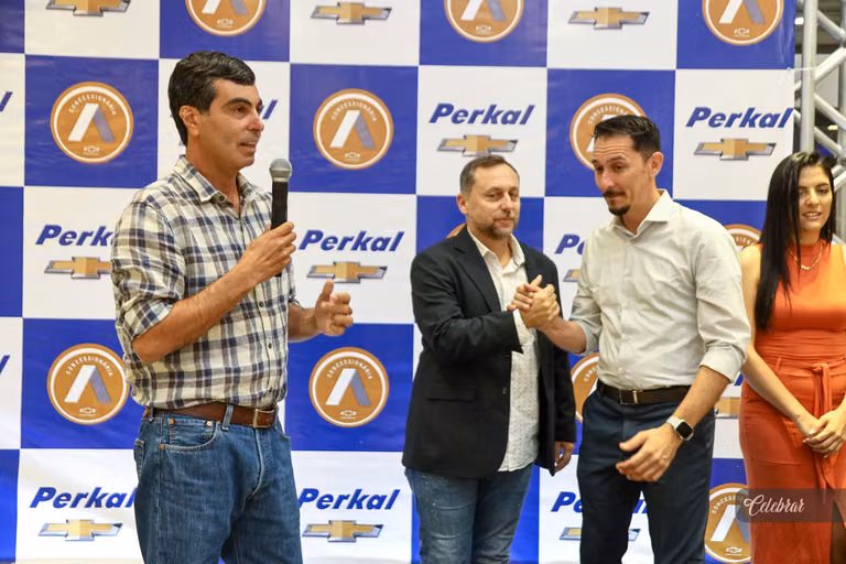 Perkal chevrolet dourados – foto 84