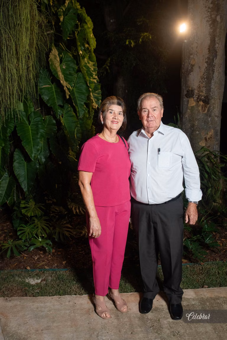 Lançamento do livRO “MINHA HISTÓRIA EM DOURADOS” – foto 41