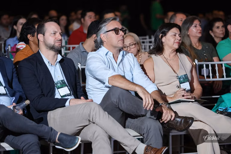 Sicredi Centro-Sul MS/BA reúne associados no maior evento sobre investimentos do interior de MS – foto 87