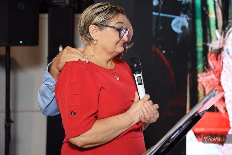 Vanessa parpinelli estética avançada – foto 186