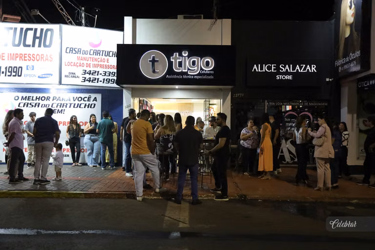 InaUGURAÇÃO Loja tigo – foto 110