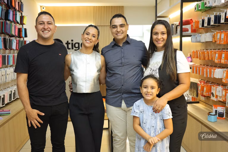 InaUGURAÇÃO Loja tigo – foto 158