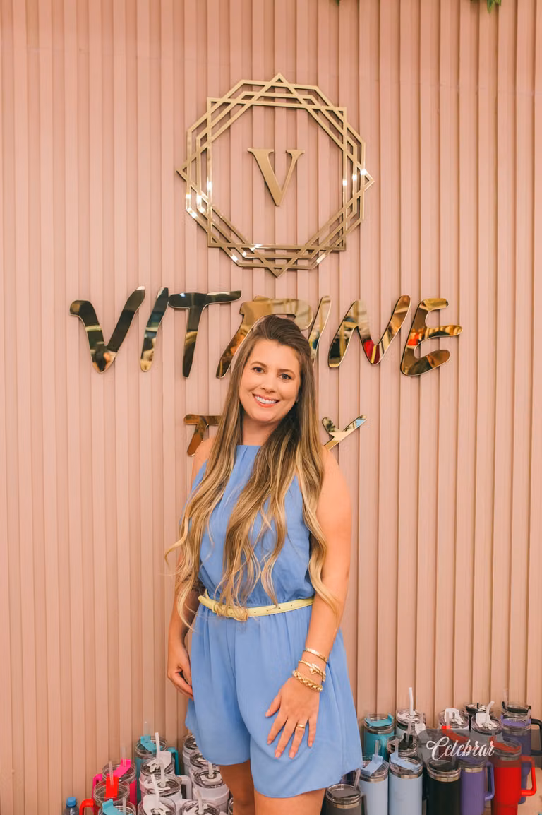Inauguração vitrine thay – foto 192
