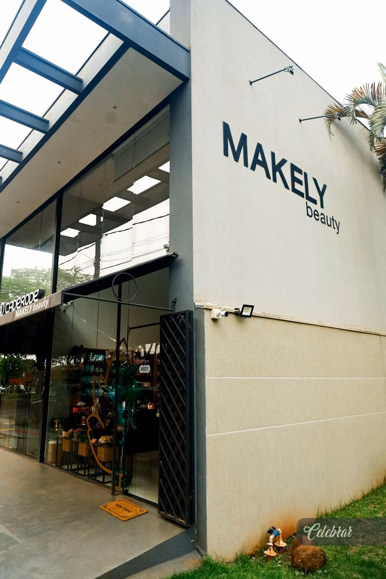 1 ano Makely Beauty – foto 12